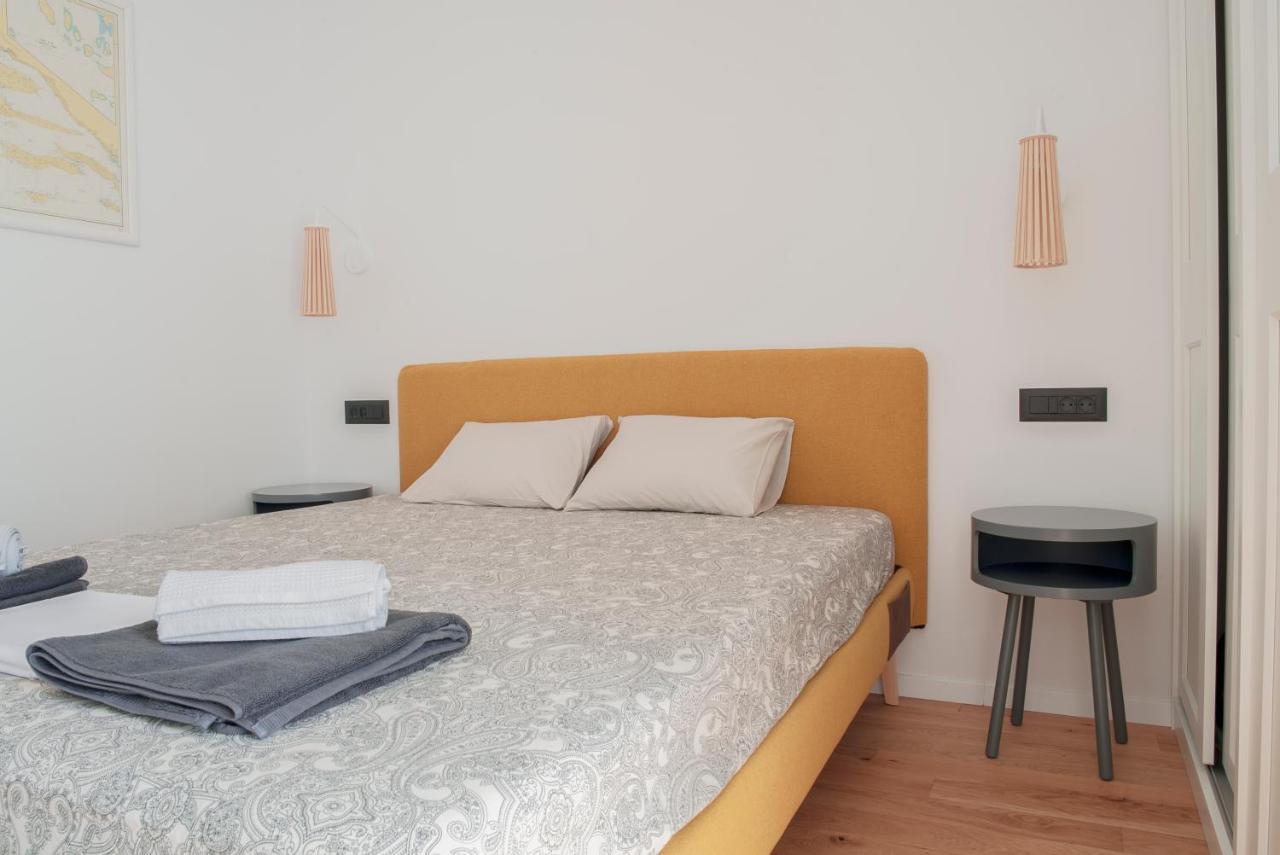 Apartment Vito โอมิช ภายนอก รูปภาพ